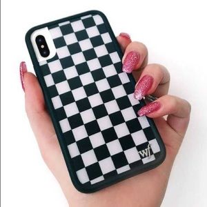 iPhone X wildflower Cases black checkered case